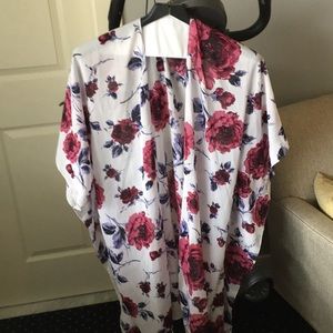 Floral flowing wrap